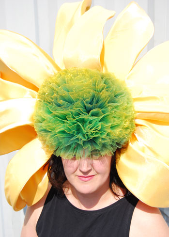 flower hats headdress echinacea Frida Ascot best couture